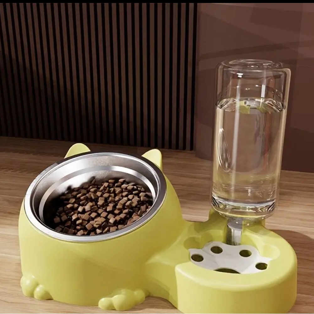 Cat bowl and water dispencer